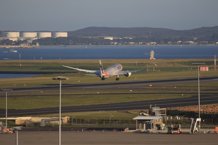0G9A8044