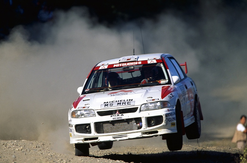 1996-WRC-Tommi-Makinen-Lancer-EVO-3.jpg